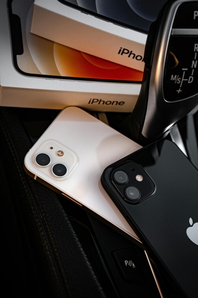 Best iPhone under 1 lakh