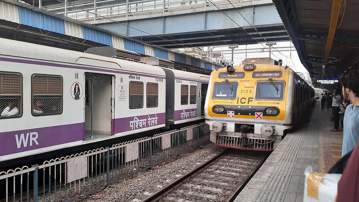 Overhead Wires in Indian Trains: 7 चौंकाने वाले तथ्य जिनके बारे में कम लोग जानते हैं